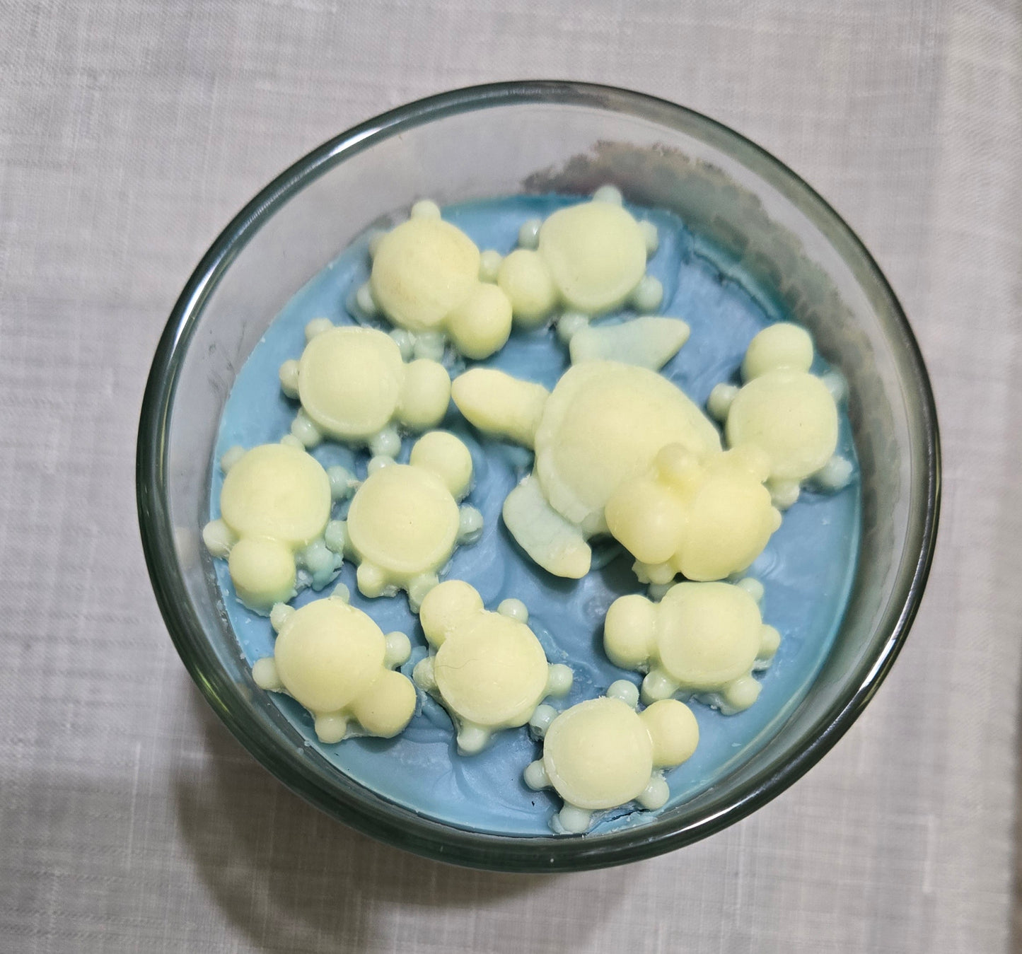 Coastal Waters- Wickless Candle
